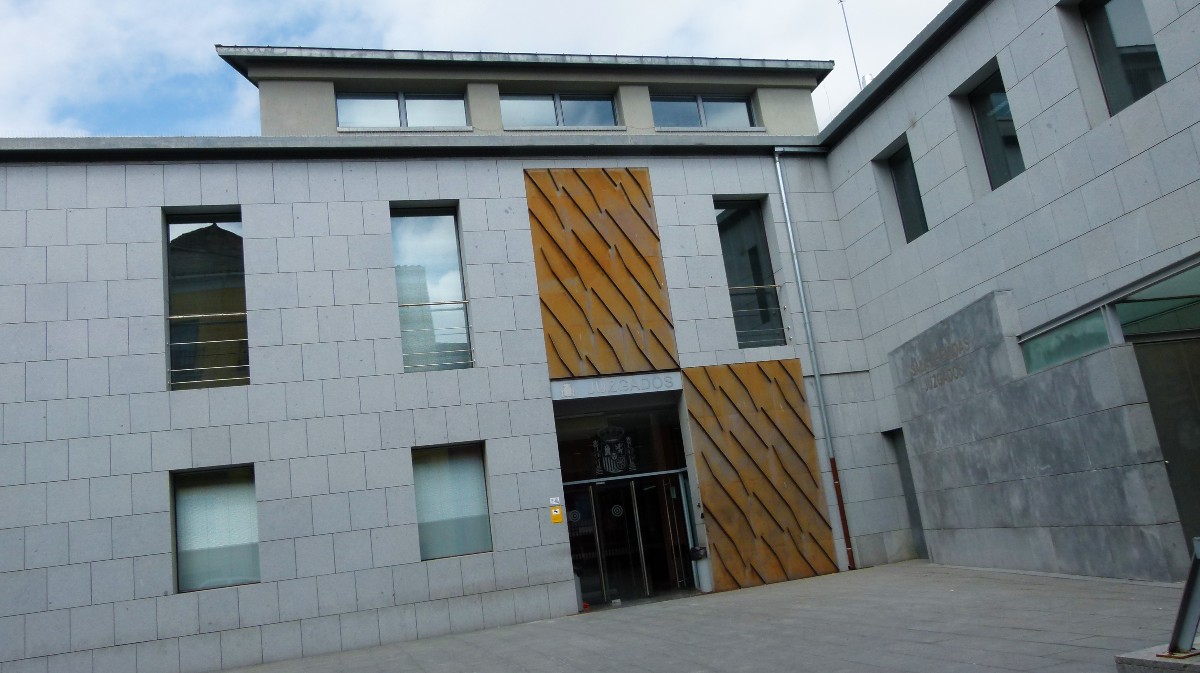 Edificio de los juzgados, sede del Instituto de Medicina Legal.