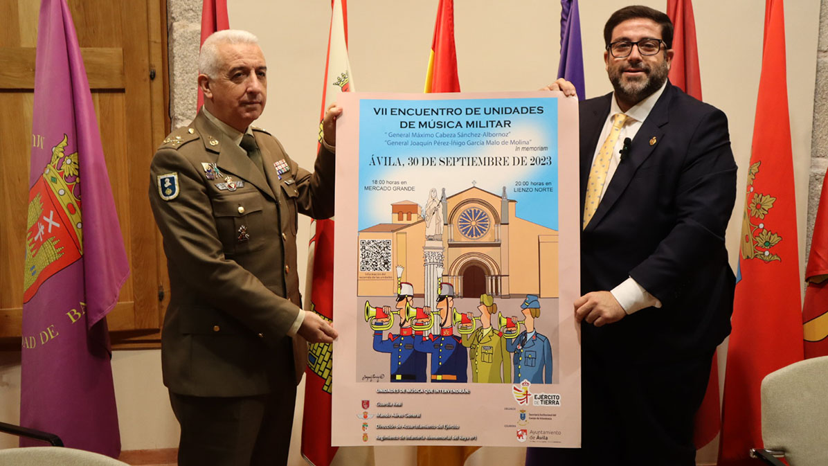 Justino Tamargo, general jefe de Intendencia, y Jesús Manuel Sánchez Cabrera, alcalde de Ávila