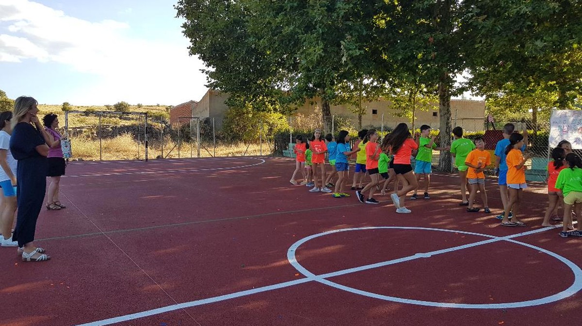 Imagen de archivo de actividades infantiles.