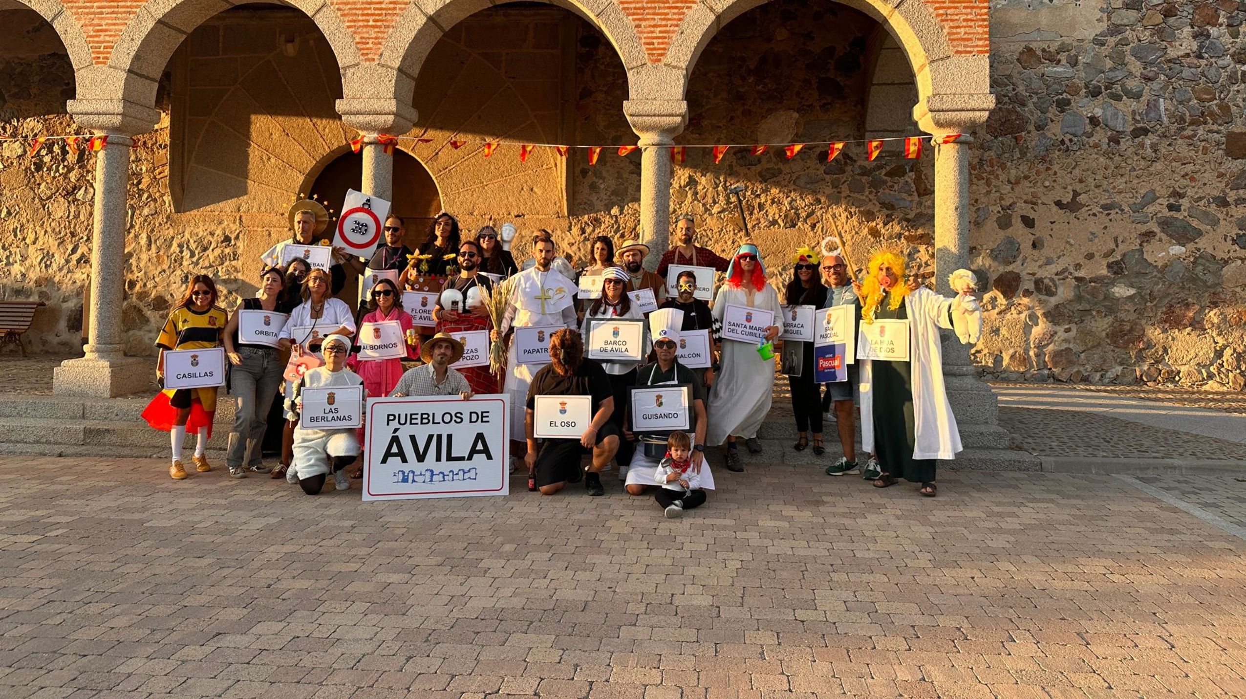 Pajares de Adaja se disfraza de pueblos abulenses