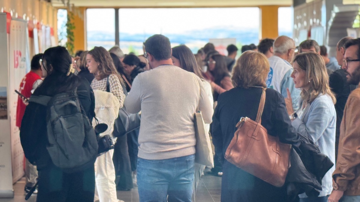 Feria de bienvenida en la USAL