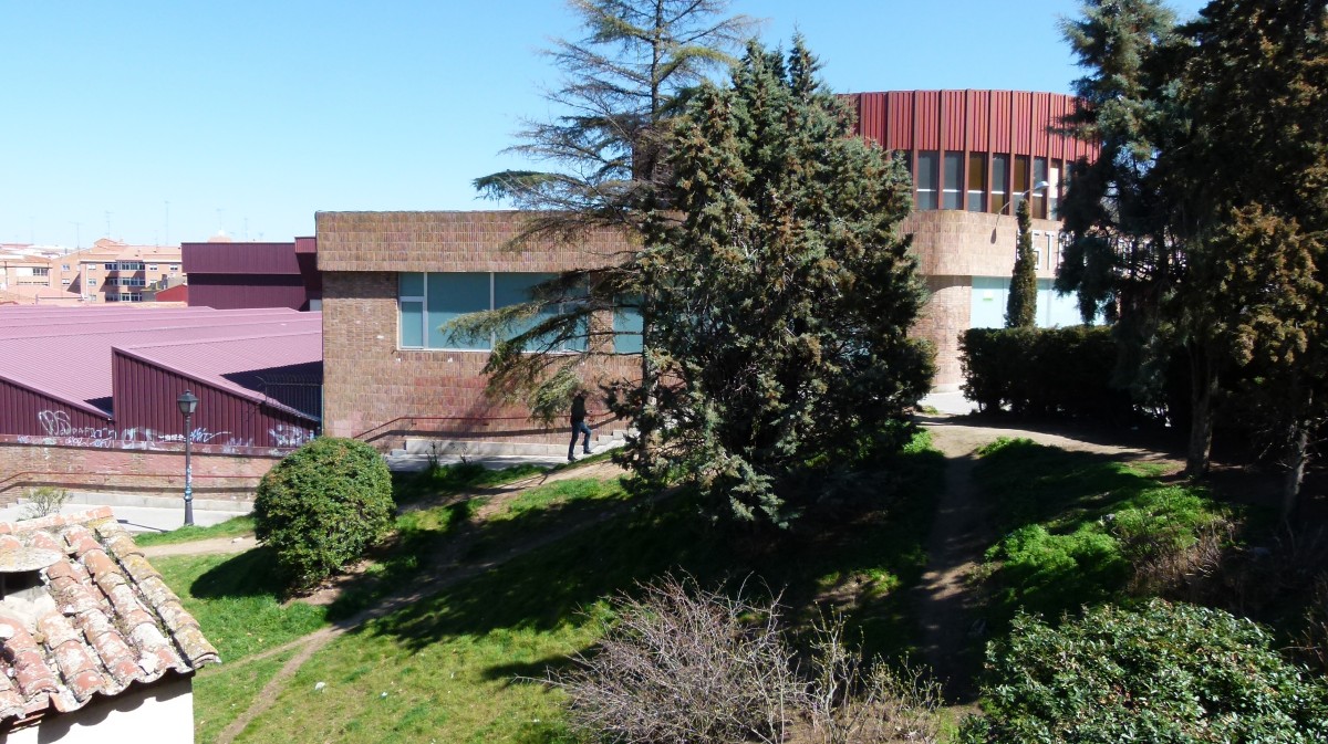 Antigua estaci&oacute;n de autobuses de &Aacute;vila.
