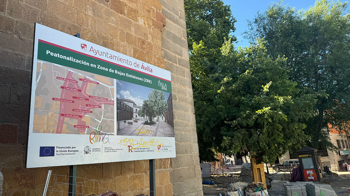 Imagen de archivo de la zona de bajas emisiones en &Aacute;vila.