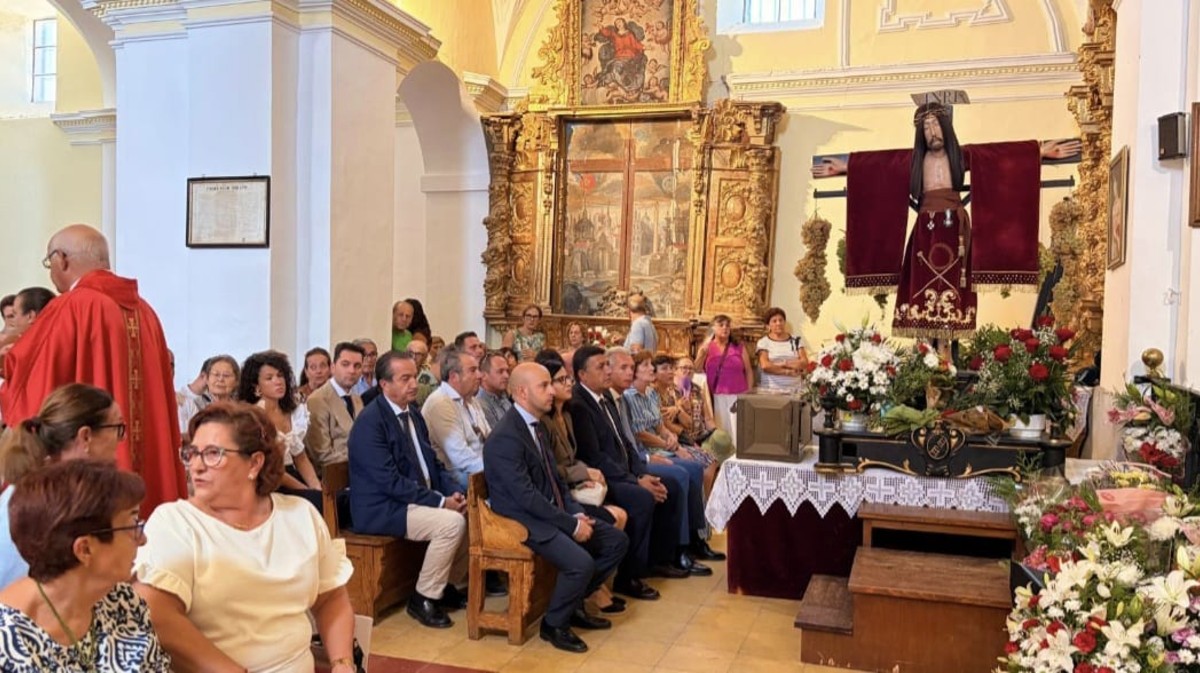 Romer&iacute;a del Cristo de los Pinares en San Vicente de Ar&eacute;valo.