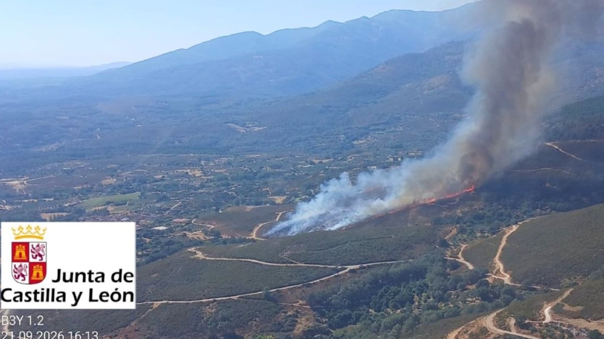 Incendio en El Raso.