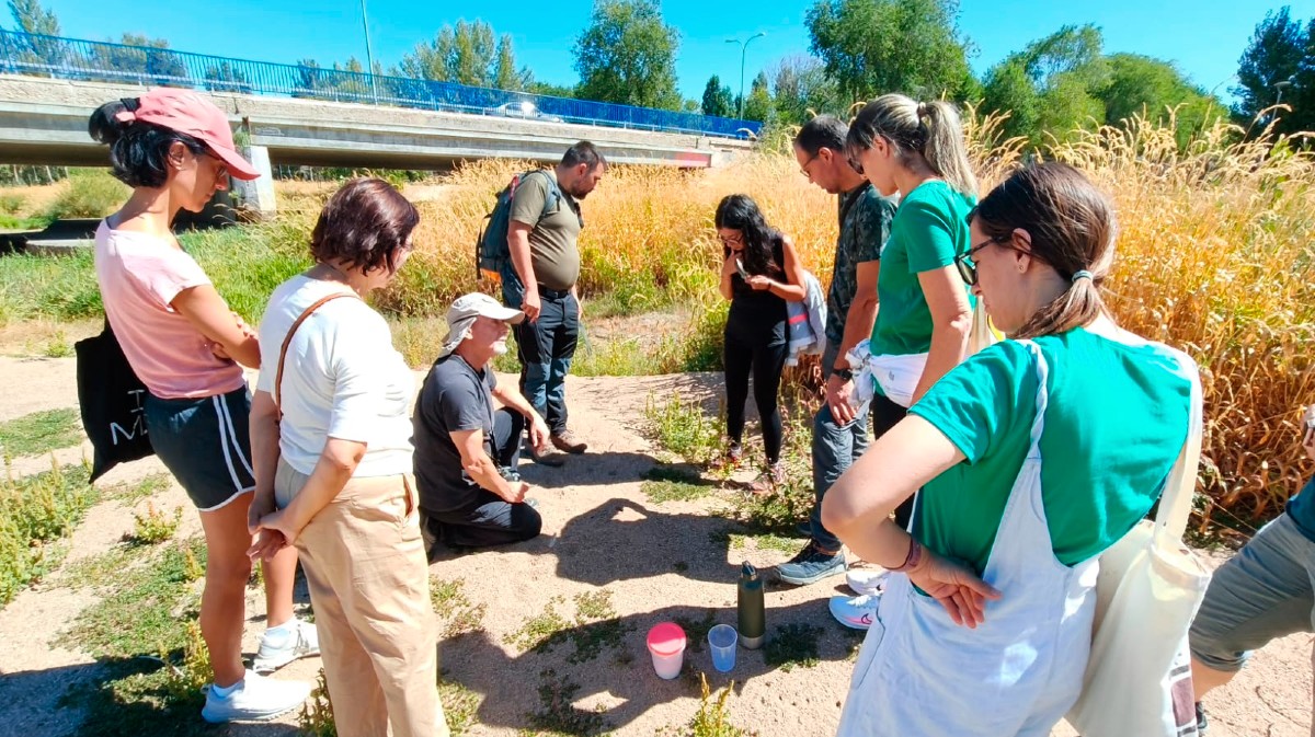 Taller de rastreo de animales, el s&aacute;bado.