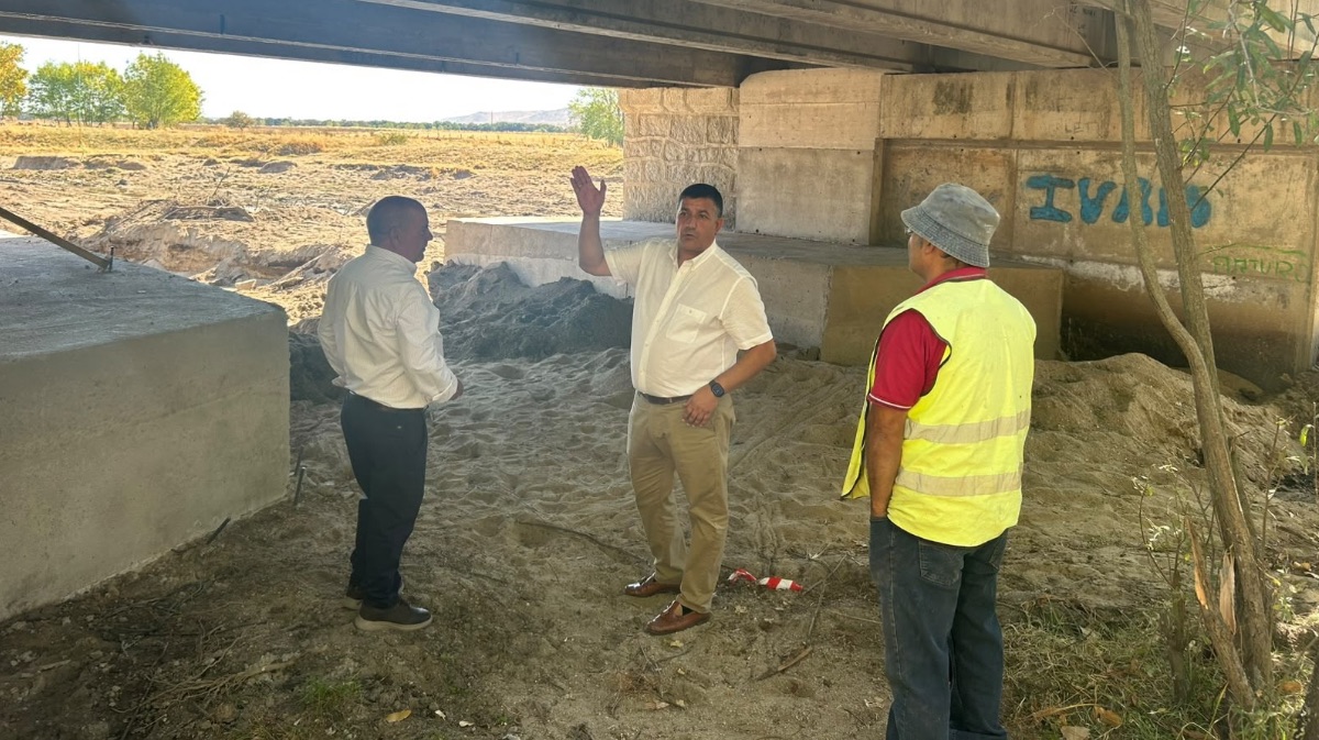 Carlos Garc&iacute;a y Carlos Jim&eacute;nez visitan las obras