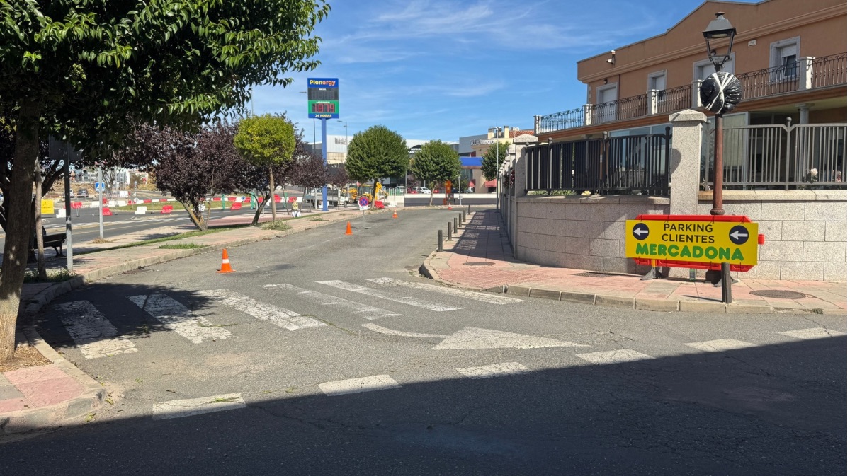 Nueva ruta hacia Mercadona o el pol&iacute;gono