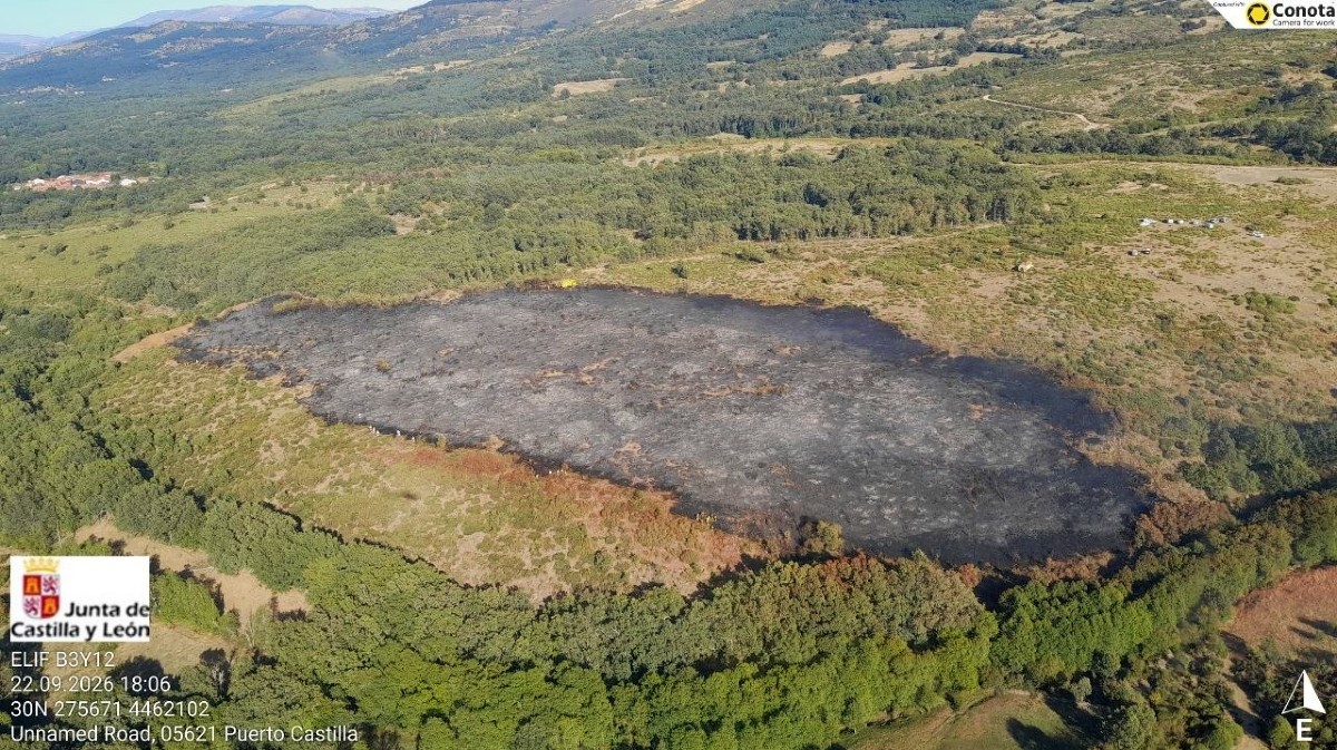 Incendio en Puerto Castilla.