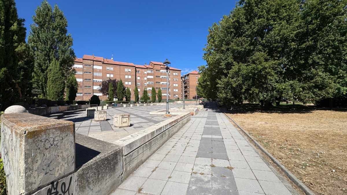 Jard&iacute;n Camino del Cerezo