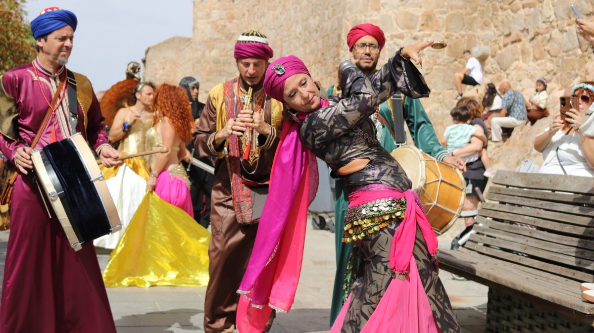 Gran Desfile de las Tres Culturas