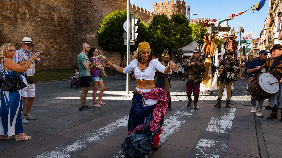 Comienzo del Mercado Medieval en &Aacute;vila.