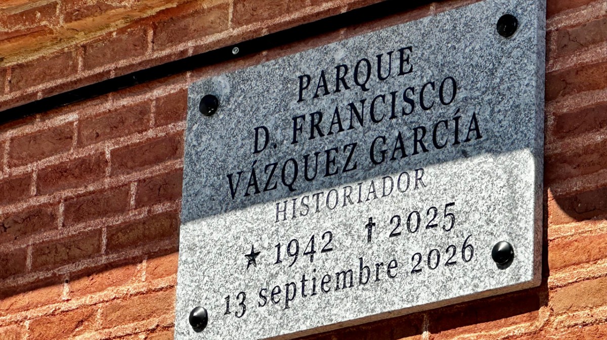 San Vicente de Ar&eacute;valo da el nombre de Francisco V&aacute;zquez a un parque.