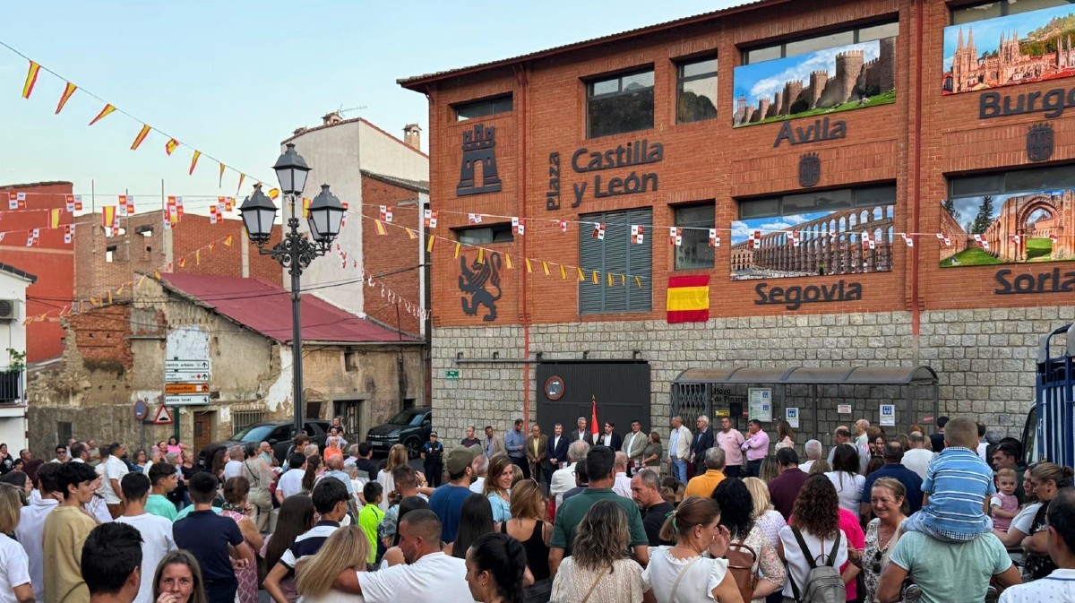 Inauguraci&oacute;n de las fiestas de El Hoyo de Pinares.