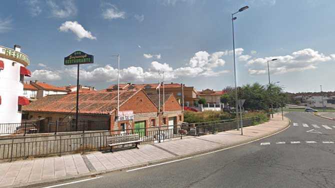 Terrenos de la calle Jorge Santayana donde se proyecta una gasolinera.