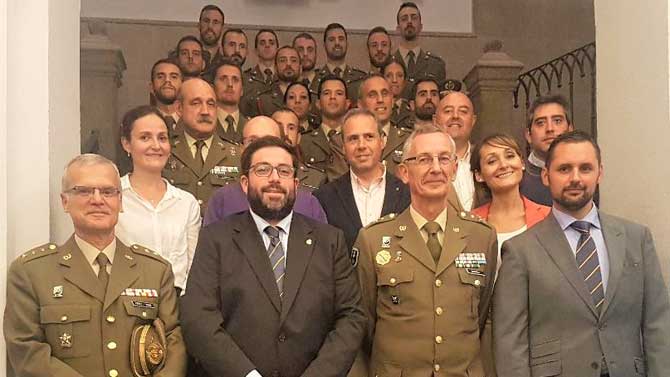 Cadetes de Intendencia en &Aacute;vila.