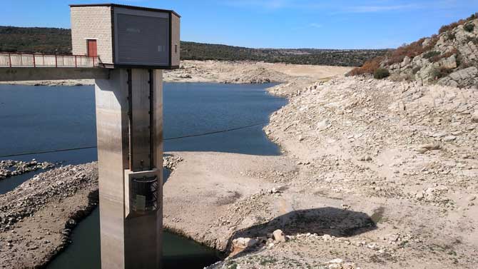 Embalse de Las Cogotas hace una semana.