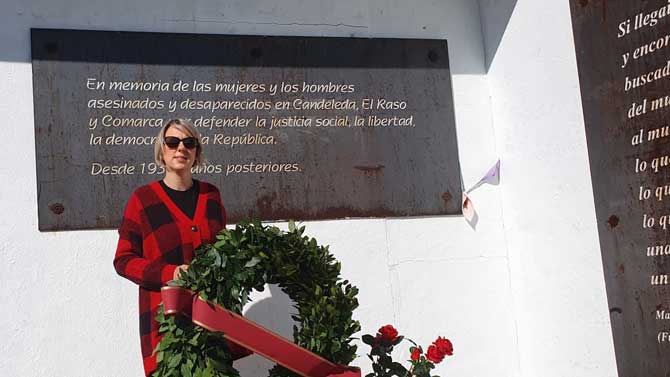 Homenaje a las víctimas del franquismo en Candeleda.