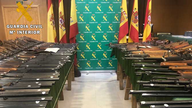 Armas a subasta en la Guardia Civil de &Aacute;vila.