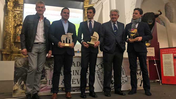 Entrega de premios en las Jornadas Taurinas de Arévalo.