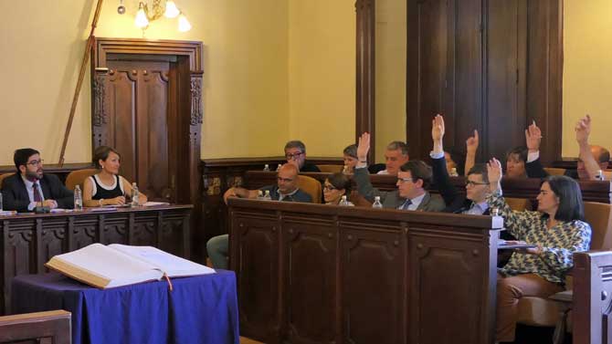 Pleno del Ayuntamiento en junio.
