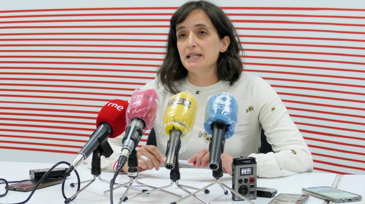 Leticia Sánchez en rueda de prensa para hacer balance de la campaña de primarias.