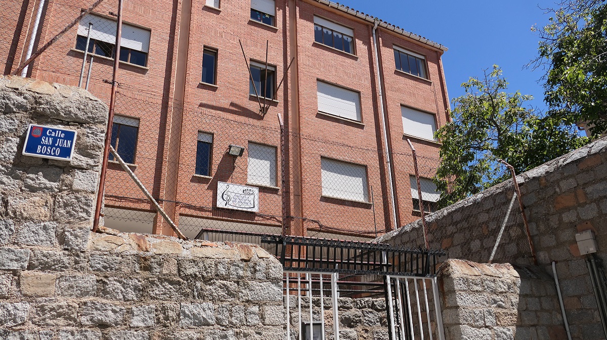 Fachada de la Escuela Municipal de Música de Ávila.