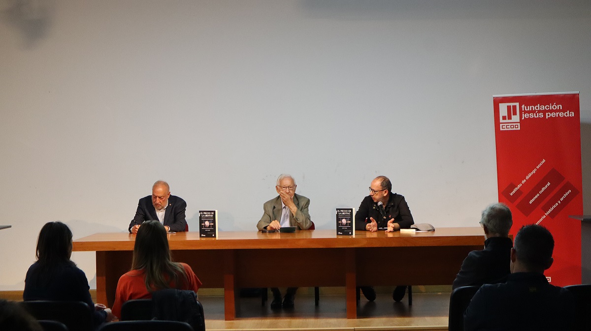 Presentación del libro de Julián Ariza en el Episcopio.