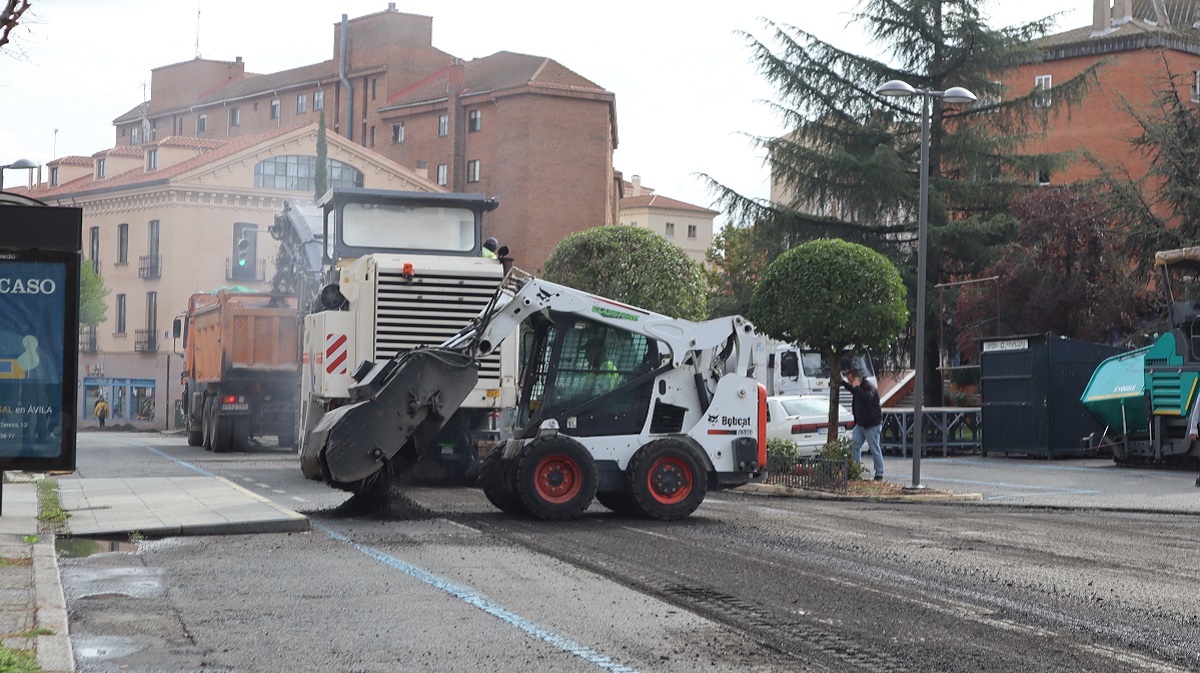 La Operación Asfalto llega a la plaza Santa Ana.