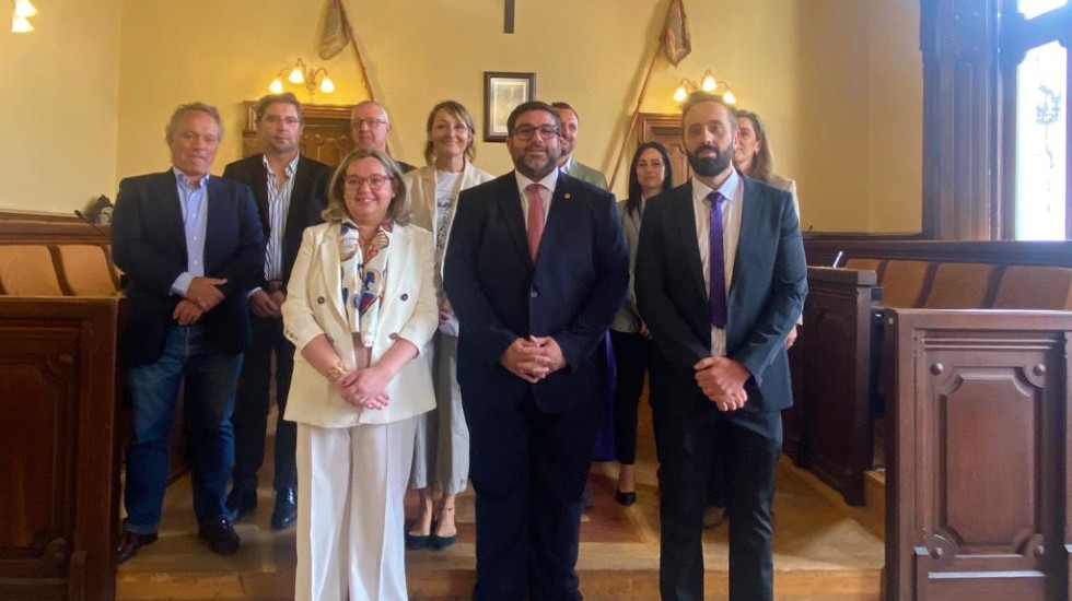 Toma de posesión de dos técnicos en el Ayuntamiento de Ávila.