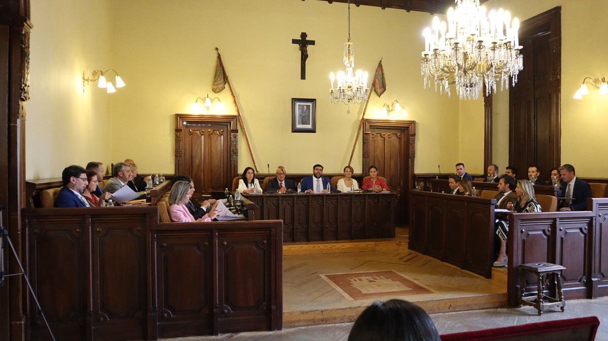 Imagen de archivo de un pleno municipal.