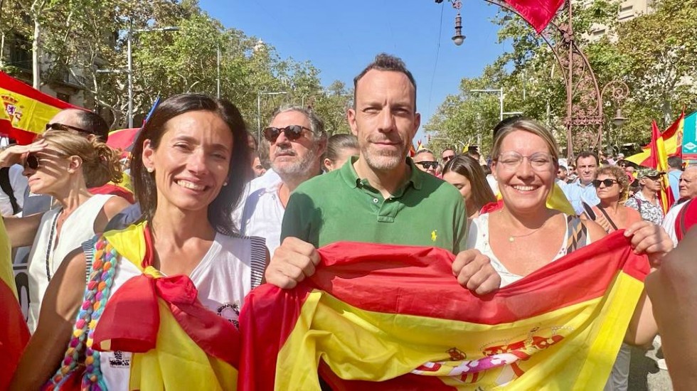 Parlametarios del PP de Ávila en la manifestación de Barcelona.