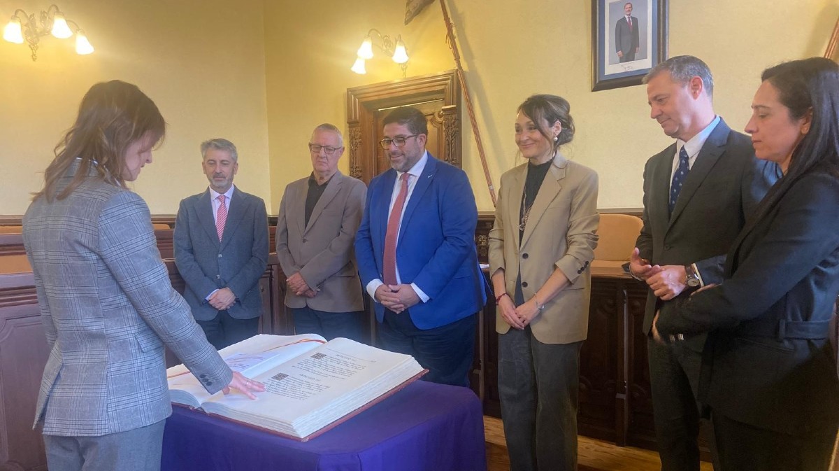 Toma de posesión de la nueva viceinterventora del Ayuntamiento de Ávila.