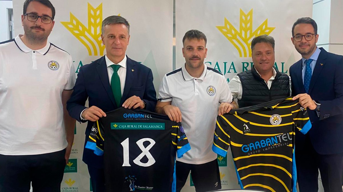 Renovación del convenio de Caja Rural de Salamanca con la Escuela Linko.