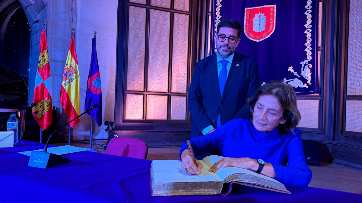Victoria Cirlot reivindica a Santa Teresa como culminación de la mística medieval