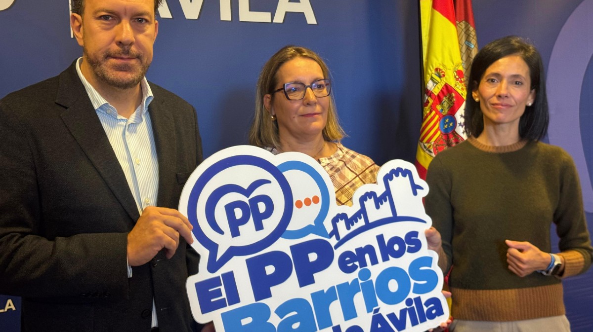 El PP presenta la encuesta a realizar entre vecinos de &Aacute;vila.