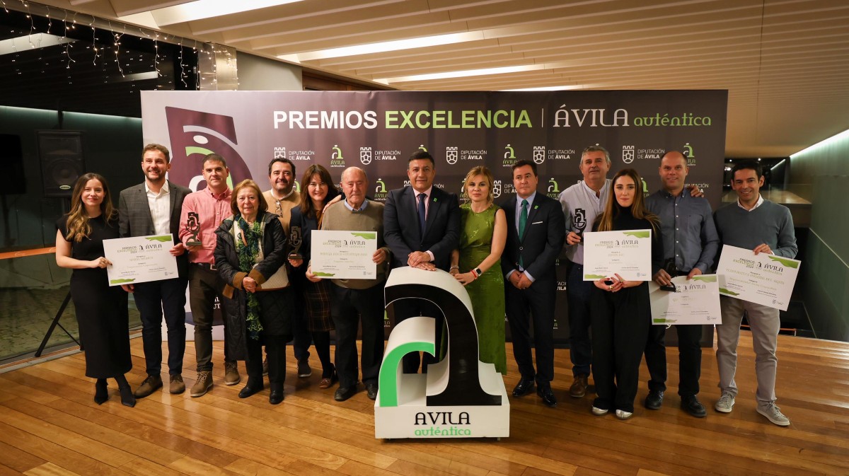 Entrega de los Premios Excelencia &Aacute;vila Aut&eacute;ntica en 2024.