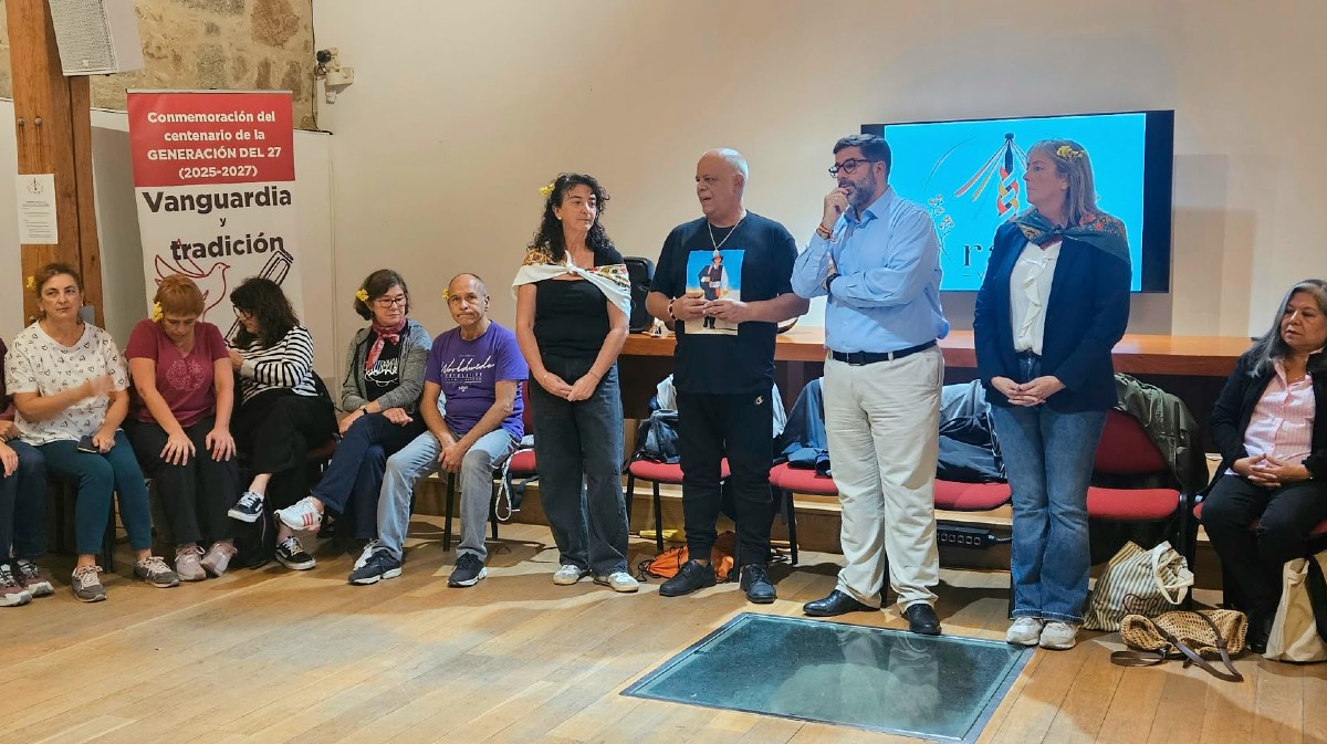 Encuentro de recuperaci&oacute;n del folclore del colectivo Ra&iacute;z Viva.