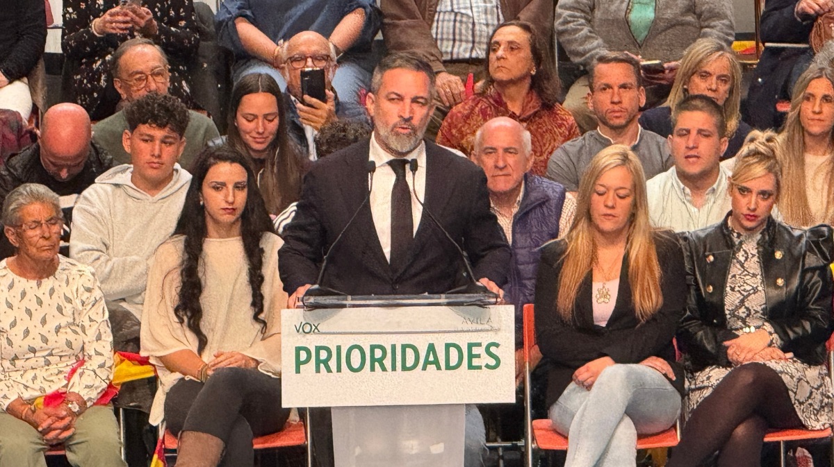Santiago Abascal, l&iacute;der de Vox en &Aacute;vila