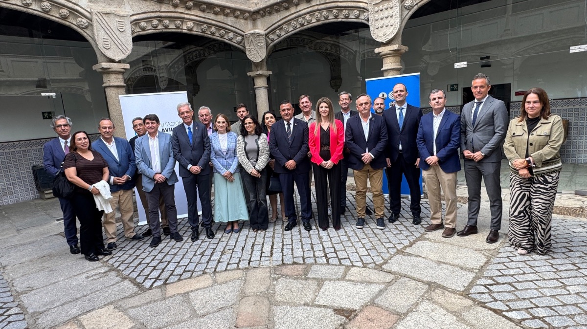 Representantes de Telef&oacute;nica, Diputaci&oacute;n, Junta y Ayuntamientos afectados
