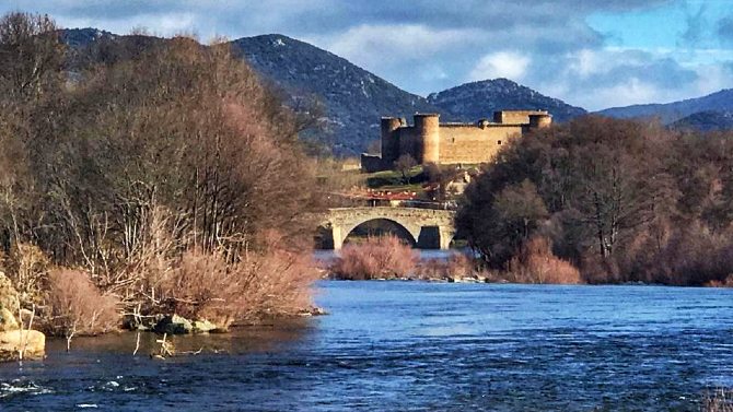 El r&iacute;o Tormes en El Barco de &Aacute;vila.