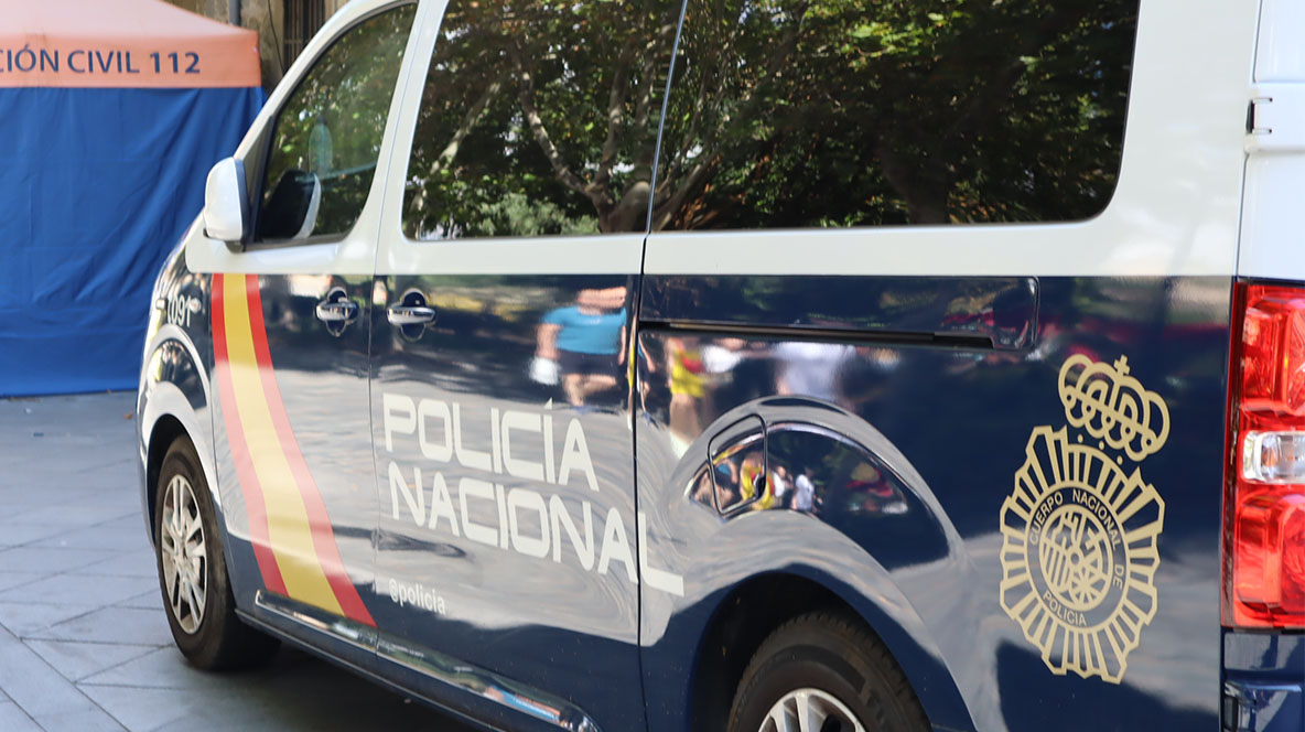 Veh&iacute;culo de la Polic&iacute;a Nacional.