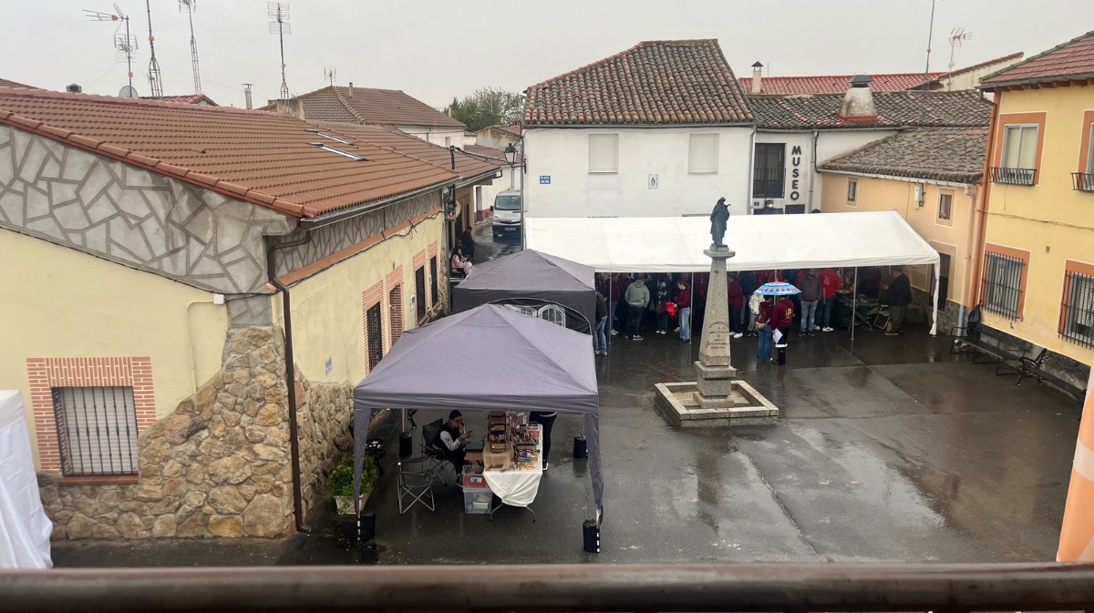 Gotarrendura mantiene vivo El Menestral pese al mal tiempo