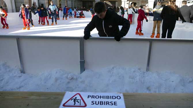 Pista de hielo en Ávila en 2016.