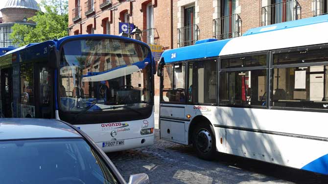Autobuses urbanos en Ávila.
