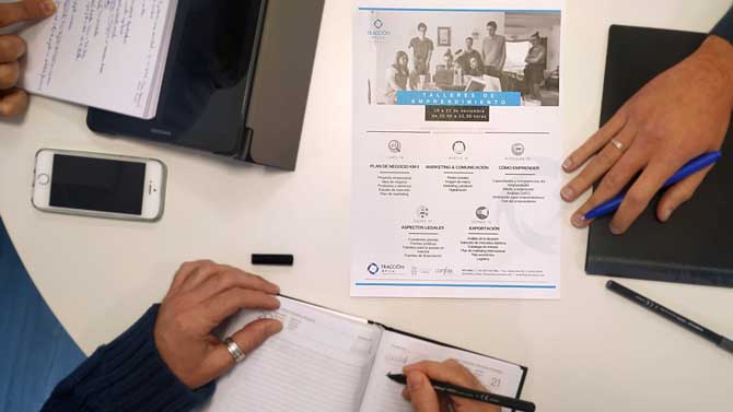Taller de emprendimiento en Tracción Ávila.