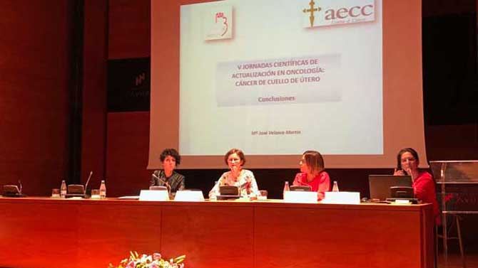 Imagen de archivo de una jornada de la AECC.