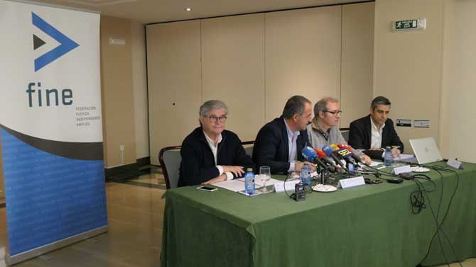 Presentación del informe bancario de la federación FINE.