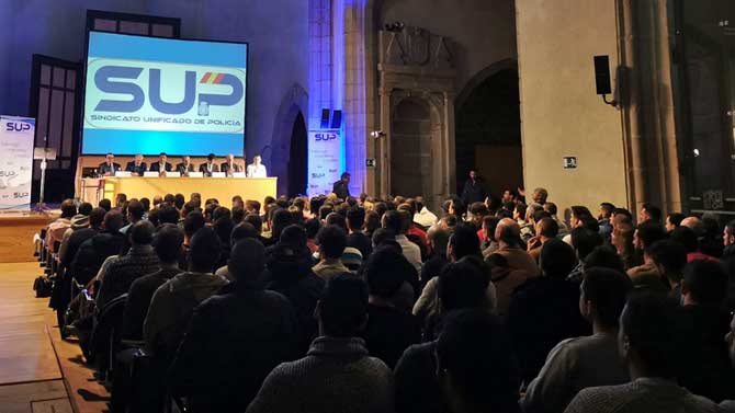 Curso Universitario de Tipologías de Piratería en Internet.