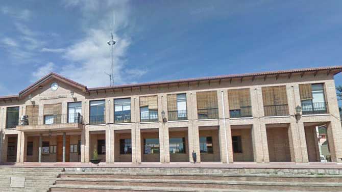 Ayuntamiento de Sotillo de la Adrada.